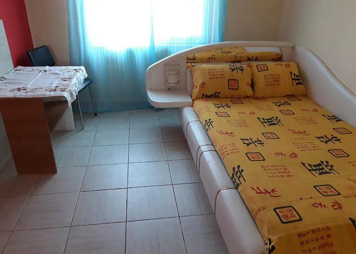 Affittacamere у снежаны Provadiya